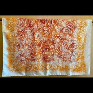 Hermès Indian Dust silk scarf